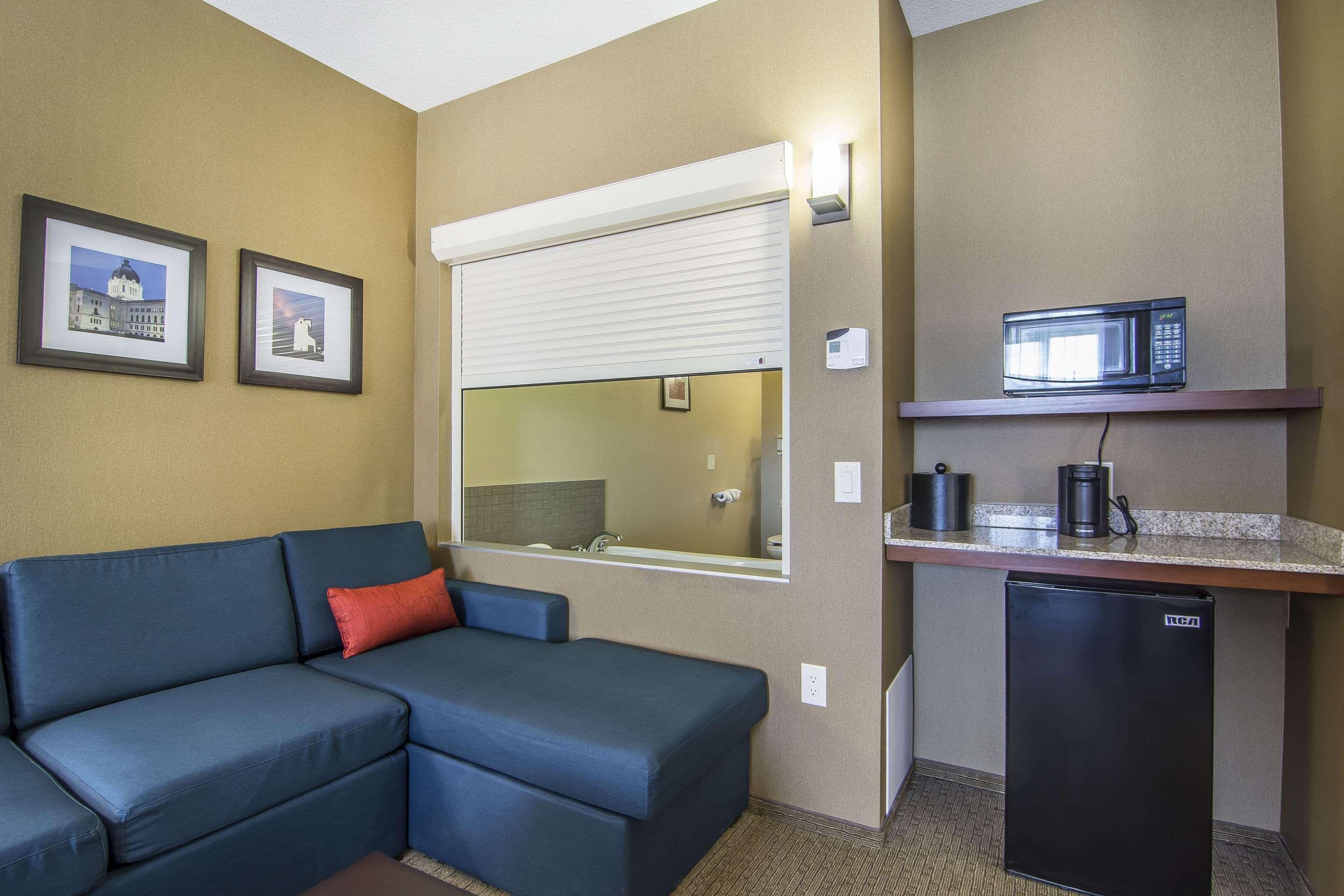 Comfort Suites Regina Eksteriør bilde